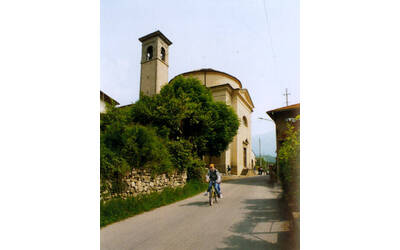Immagine: santuario_madonnina_grande_784_1949